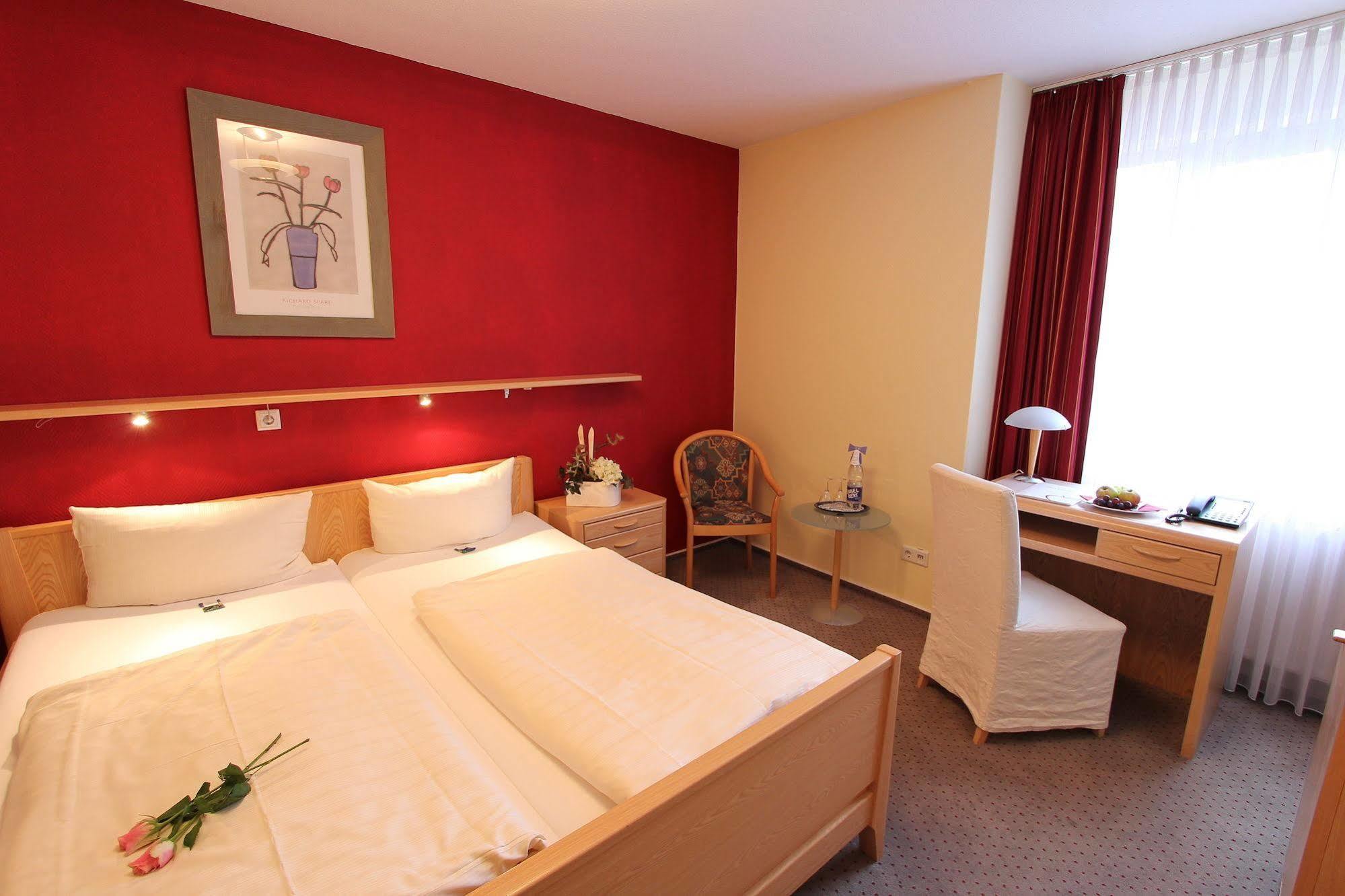 Akzent Hotel Jonathan Lippstadt Exterior photo